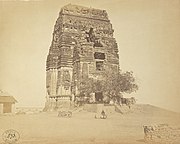 8th or 9th century ruined Teli ka Mandir before restoration, Gwalior Madhya Pradesh, east view 1869.jpg