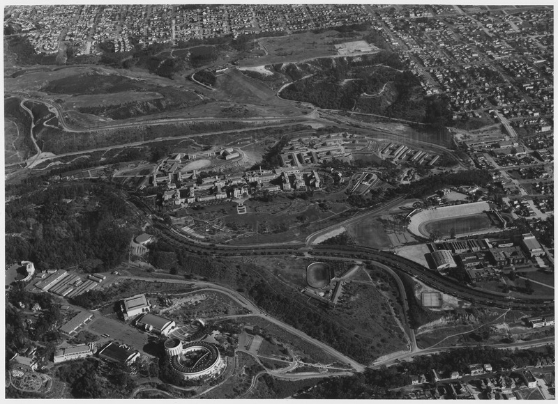 File:Aerial view of the U.S. Naval Hospital looking east, San Diego, California. Altitude 3500 feet. - NARA - 295630.tif