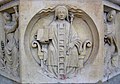 Alegoría de la alquimia en Notre-Dame.jpg