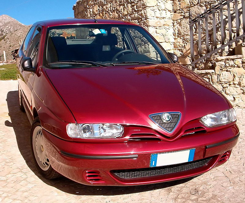 Alfa Romeo 147 - Wikipedia