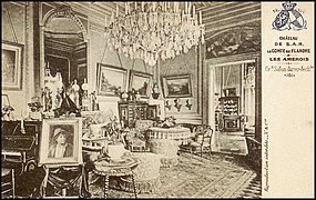 Le grand salon du rez-de-chaussée.