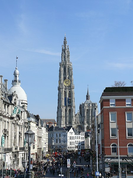 File:Antwerpen kathedraal 02.JPG