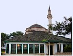 Aslan Pasha Ottoman mosque in Ioannina, Greece.jpg