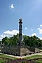 Домінантою ансамблю Круглої площі в Полтаві є монумент Слави, встановлений у її геометричному центрі