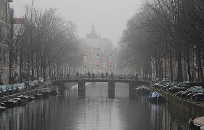 Hoe gaan naar Brug 25 met het openbaar vervoer - Over de plek