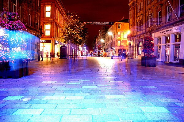 Buchanan Street at night, looking southwards at St. Vincent Street.