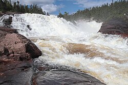 Chute - rivière Manitou 3.jpg