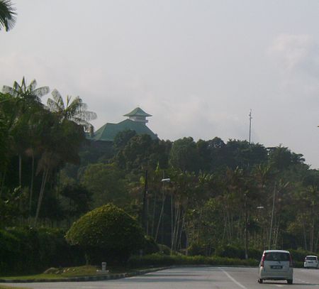 Istana_Bukit_Serene