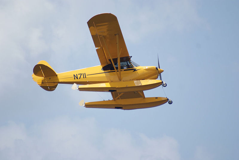 File:Cubcrafters CC11-160 N711 2nd Overhead 03 SNFSI FOF 15April2010 (14607311086).jpg