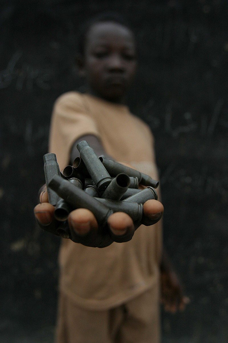 Demobilize child soldiers in the Central African Republic.jpg