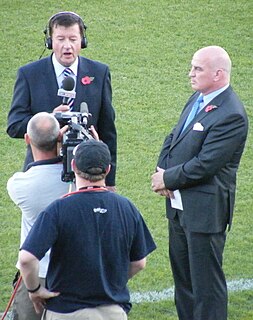 <span class="mw-page-title-main">Sports commentator</span> Sports broadcaster who comments a live event