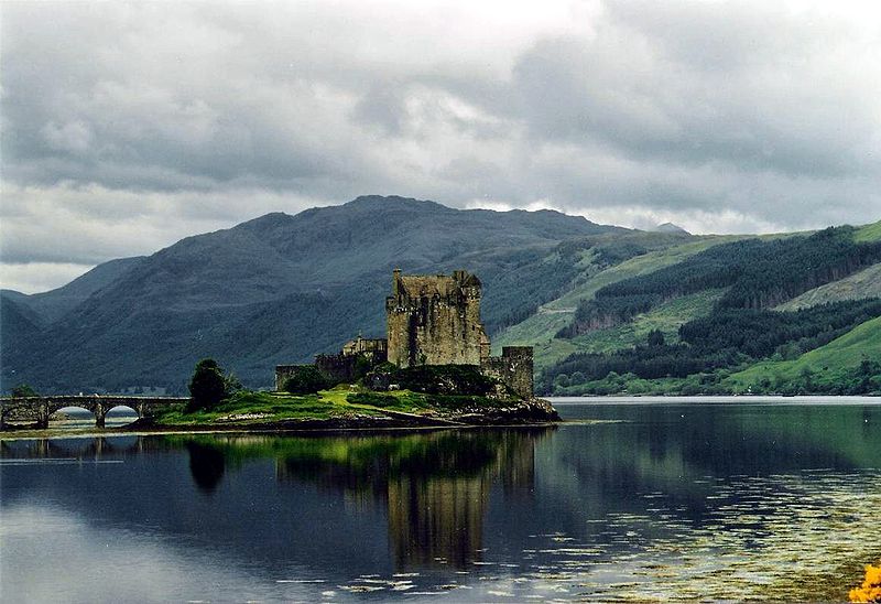 File:Eilean donan2.jpg