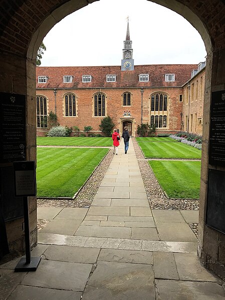 File:Entering Magdalene College in Cambridge - geograph.org.uk - 5894112.jpg