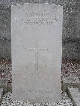 Esquerchin Communal Cemetery