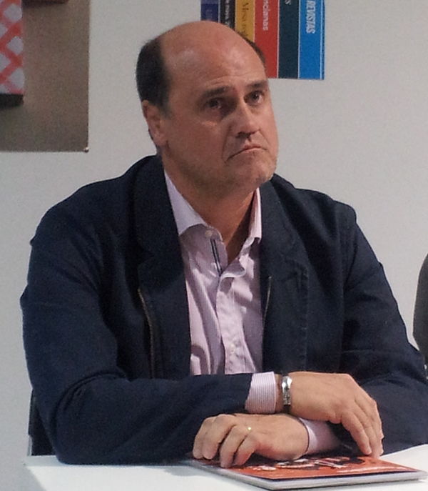 Fernando Gómez Colomer is the player with the most appearances for the club with 556