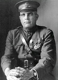 George H. Mallon - Ehrenmedaille des Ersten Weltkriegs Empfänger.jpg