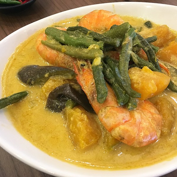 File:Ginataang kalabasa at hipon (shrimp, calabaza, green beans, and eggplant in coconut milk) - Philippines.jpg