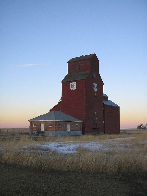 Raymond's last historic grain elevator. Demolished 2009