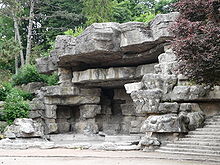 The caves of the public garden