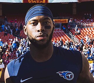 <span class="mw-page-title-main">Hassan Haskins</span> American football player (born 1999)