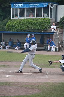 Gene Kingsale Aruban baseball player