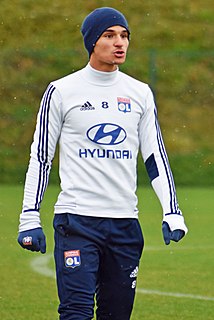 <span class="mw-page-title-main">Houssem Aouar</span> French footballer (born 1998)