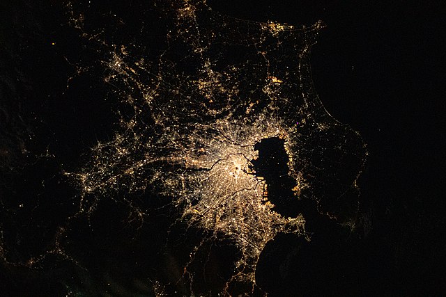 Великий Токіо навколо Токійської затоки вночі (2021)