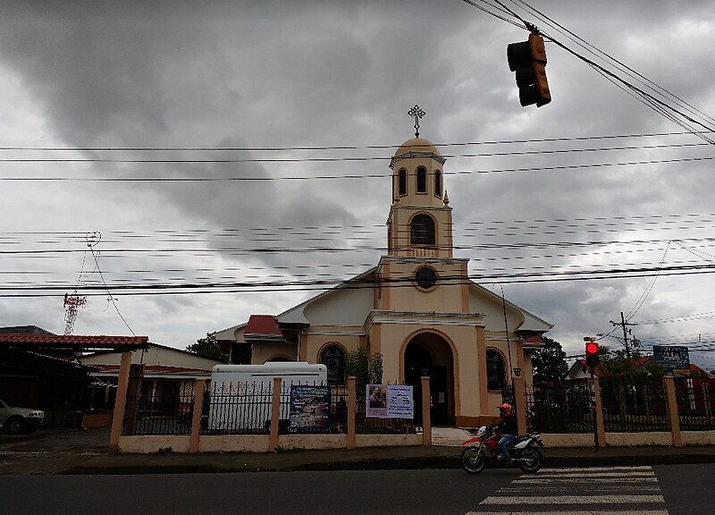 File:Iglesia de San Rafael Abajo.jpg