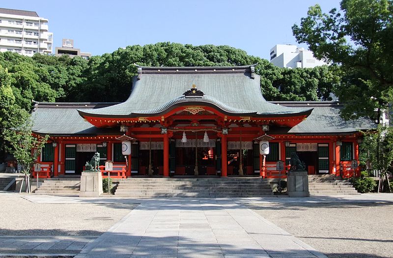 File:Ikuta Shrine 201208.JPG