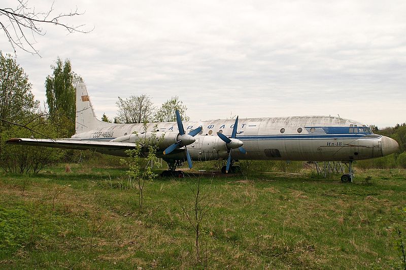 File:Ilyushin Il-18B, Aeroflot AN1359177.jpg