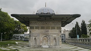 <span class="mw-page-title-main">Tophane Fountain</span> 18th century Turkish fountain