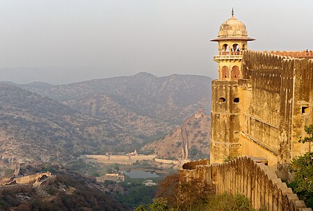 ไฟล์:Jaigarh Fort, Amer, Jaipur, 20191218 1611 9393.jpg