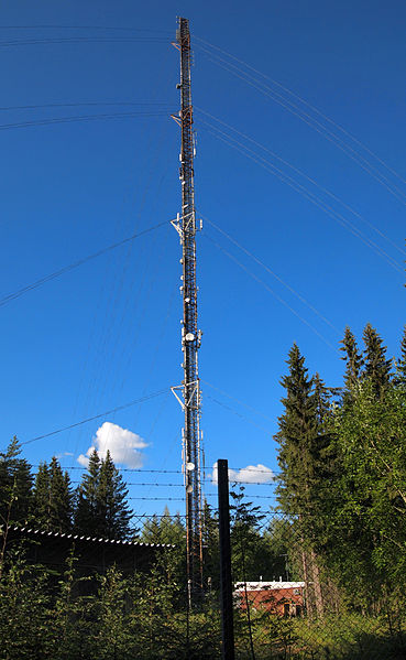 File:Jyväskylä - mast 2.jpg