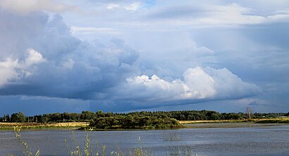 Kuidas ühistranspordiga sihtpunkti Kadrina Paisjärv jõuda - kohast