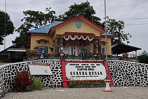 Kantor kepala desa Gunung Besar