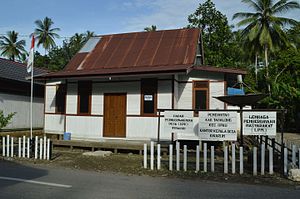 Kantor kepala desa Kinarum