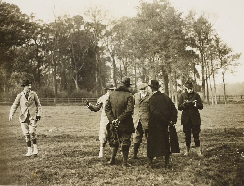 File:King Edward VII and King Manuel II of Portugal shooting, 1909.png