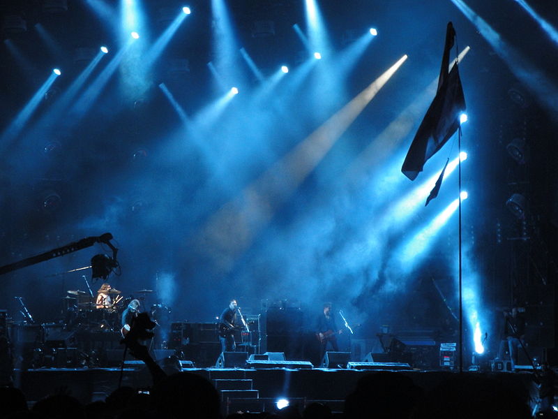 File:Kings of Leon performing at Isle of Wight Festival 2011.JPG