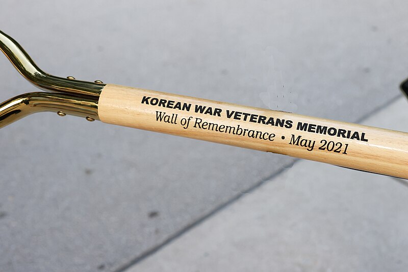 File:Korean War Memorial Ceremony.jpg