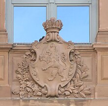 Hessischer Löwe mit großherzoglicher Krone am Gebäude des Amtsgerichts Worms
