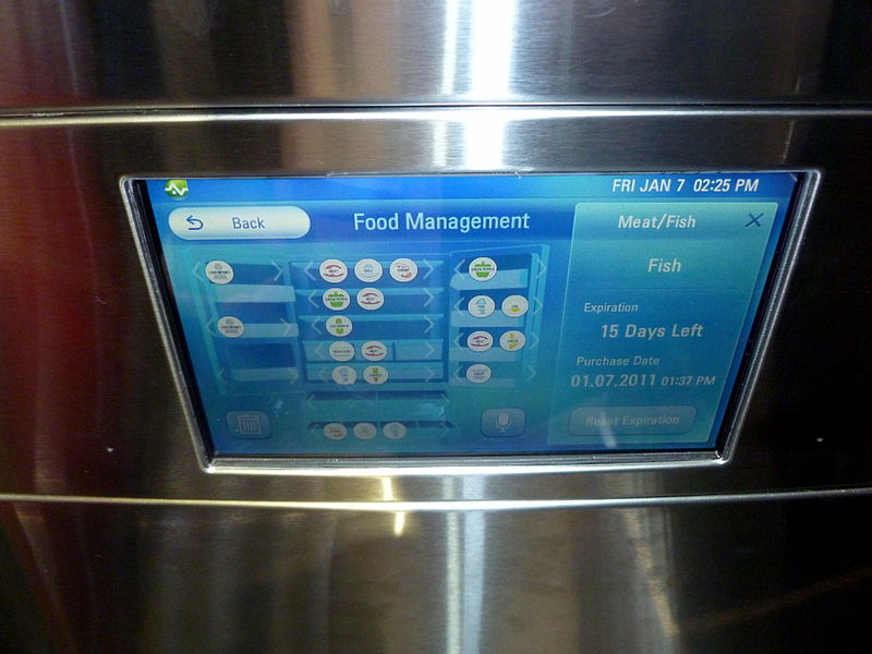 File:LG Smart Refrigerator at CES 2011.jpg