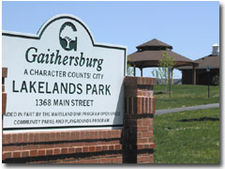 The sign for Lakelands Park LPPIC.jpg