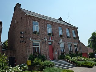 La Neuville (Nord, Fr) mairie.JPG