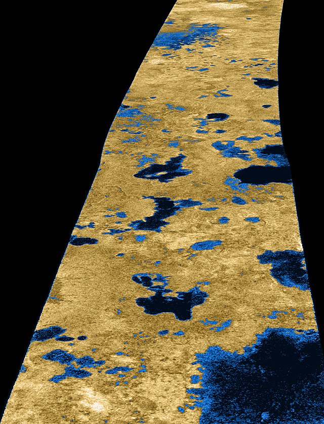 بحيرات الميثان على تيتان قمر زحل