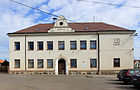 Čeština: Bývalá škola, nyní školka a obecní úřad v Litohlavech English: Old school, now municipal office in Litohlavy, Czech Republic.