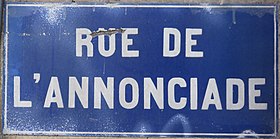 Voir la plaque.