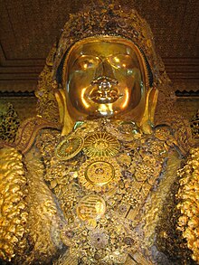 The Mahamuni Buddha Statute at Amarapura. Konbaung forces removed the Arakanese national symbol from Mrauk-U on 19 January 1785. Mahamuni.JPG