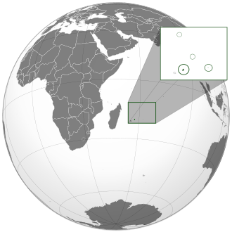 Islands of the Republic of Mauritius (excluding Chagos Archipelago and Tromelin Island) Mauritius (orthographic projection with inset).svg