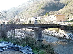 Mezzanego-ponte di Vignolo.jpg