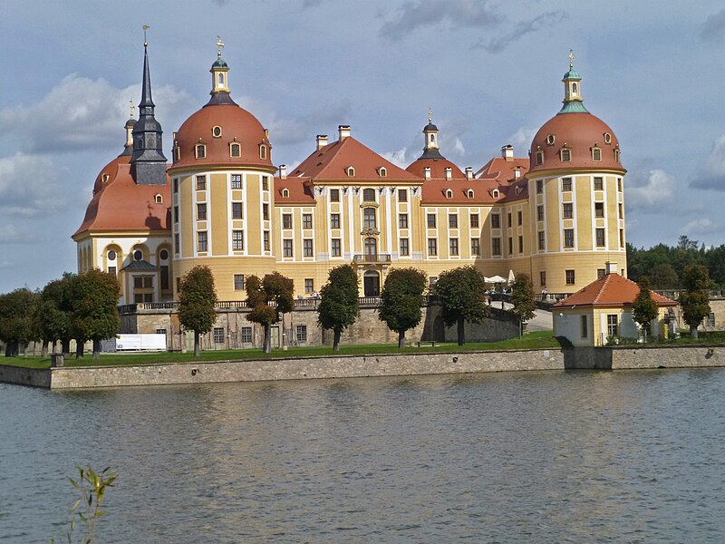 File:Moritzburg Castle 001.JPG